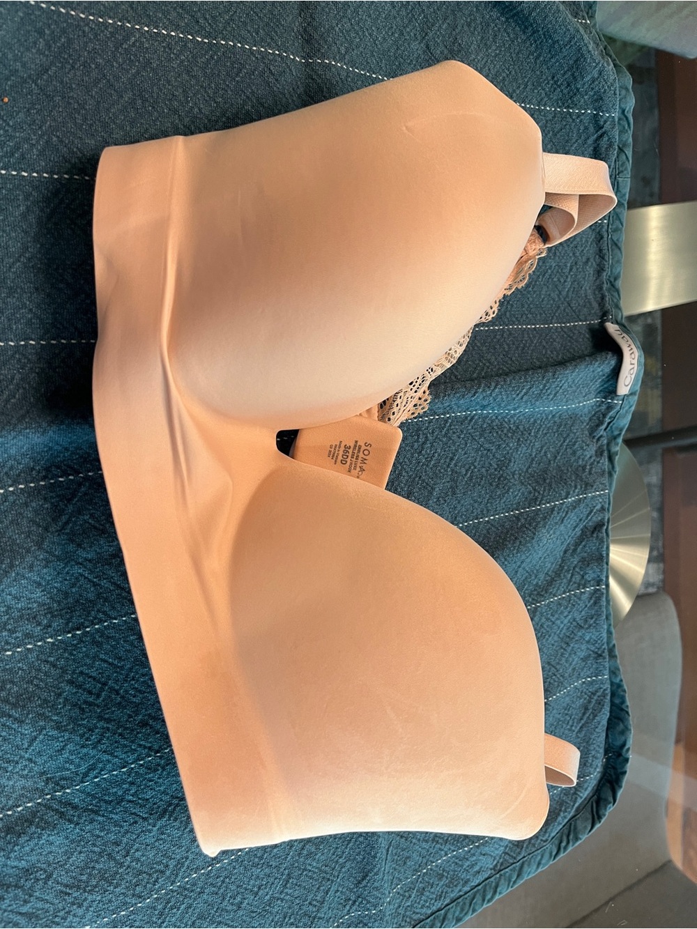 Soma enbliss luxe wireless j hook bra size 36DD nude color